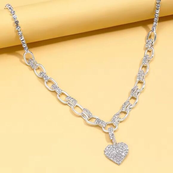 Glamorous Diamond Elegant Silver Rhinestone Heart Pendant  Neck Chain Necklace - Picture 4 of 5